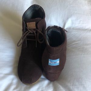 TOMS Wedge Bootie